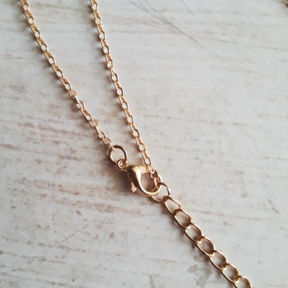 Double Heart Lariat Dainty Gold Minimalist Necklace - Picture 8 of 8